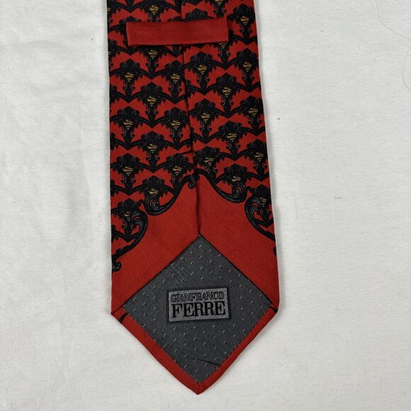 Gianfranco Ferre Red Black Lions 100% Silk Tie Made in Italy 4" x 54" - Picture 9 of 10